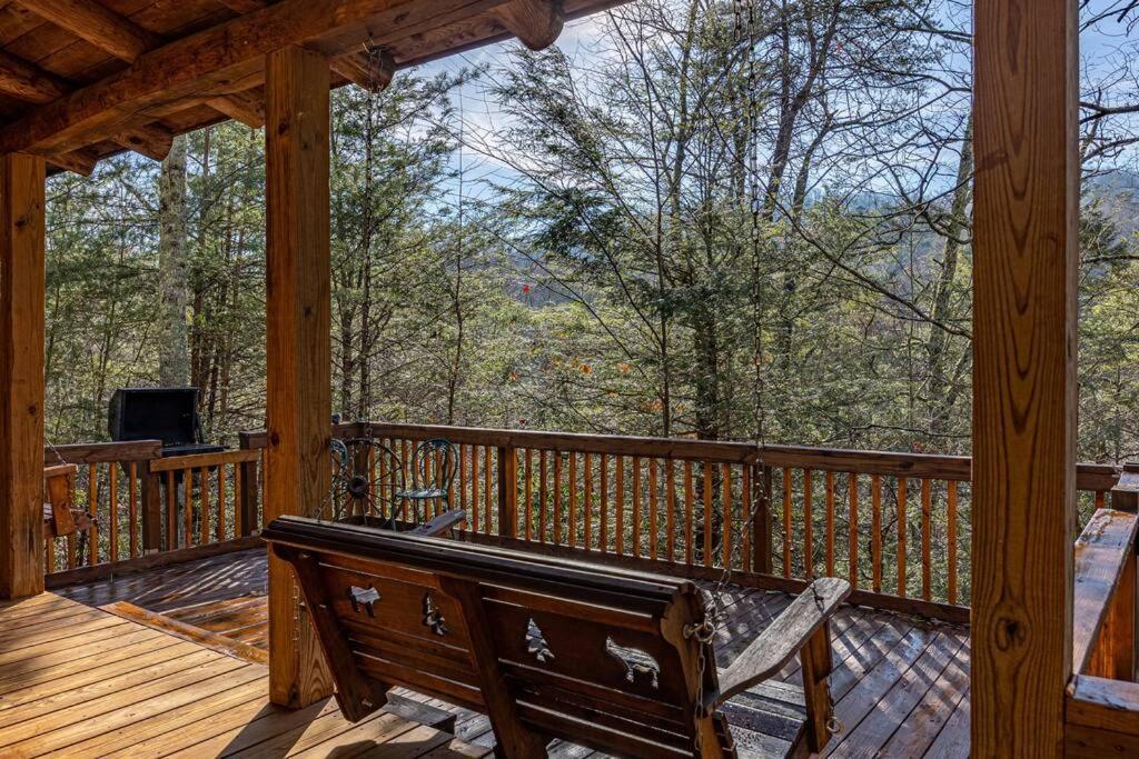 Very Private, Real Log Cabin With Hot Tub! سيفيرفيل المظهر الخارجي الصورة