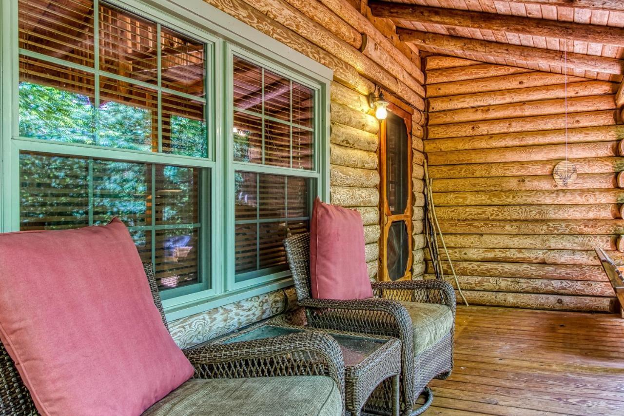 Very Private, Real Log Cabin With Hot Tub! سيفيرفيل المظهر الخارجي الصورة